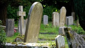 Lire la suite à propos de l’article Cornemuses pour funérailles : honorez vos proches avec une musique émouvante
